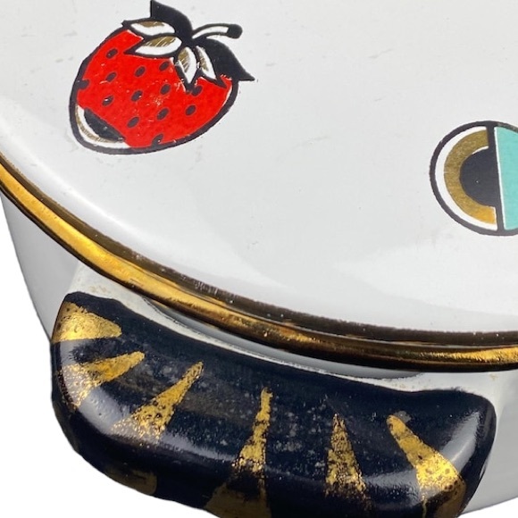 Vintage 1960’s Enamel 2 Quart Stock Pot with Fruit Pattern - Picture 6 of 9